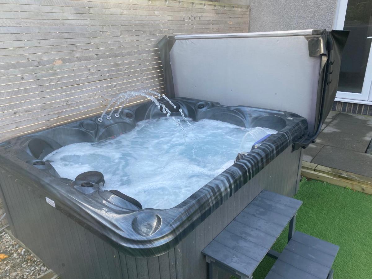 No40Barmouth-Modern,Spacious&Hot Tub Exteriör bild