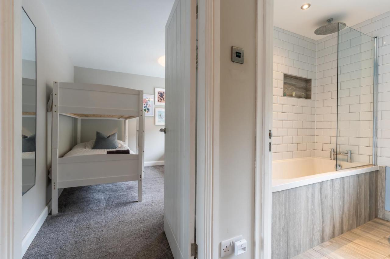 No40Barmouth-Modern,Spacious&Hot Tub Exteriör bild